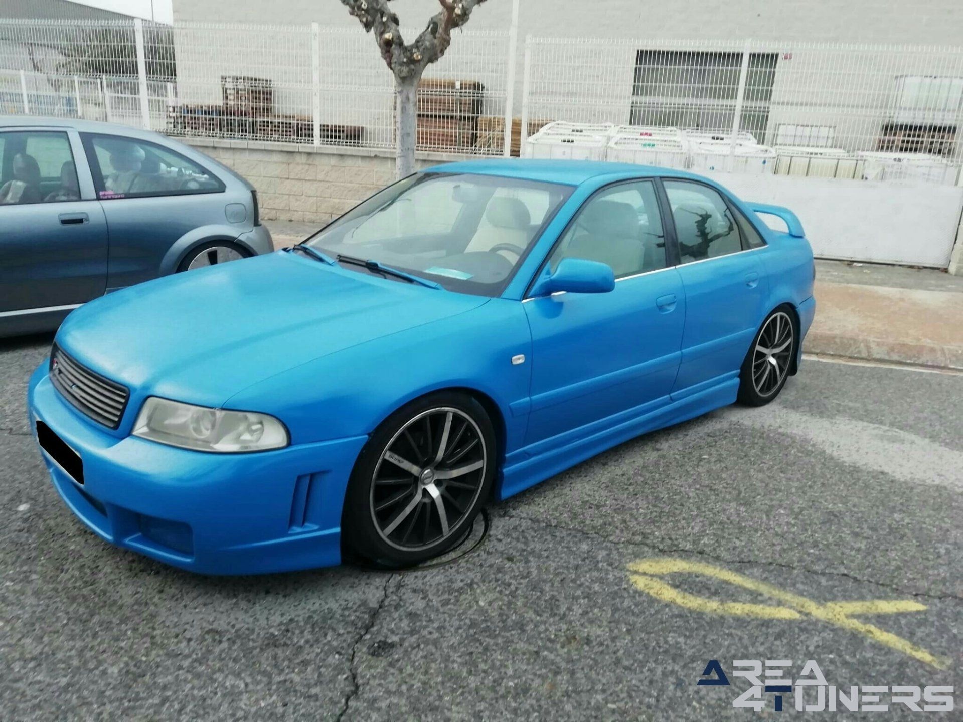 Ice Weekend 2k19
Imagen del reportaje revista Tuning Area4tuners.es, concentración de coches Tuning del año 2019 en Mora La Nova, Tarragona, España