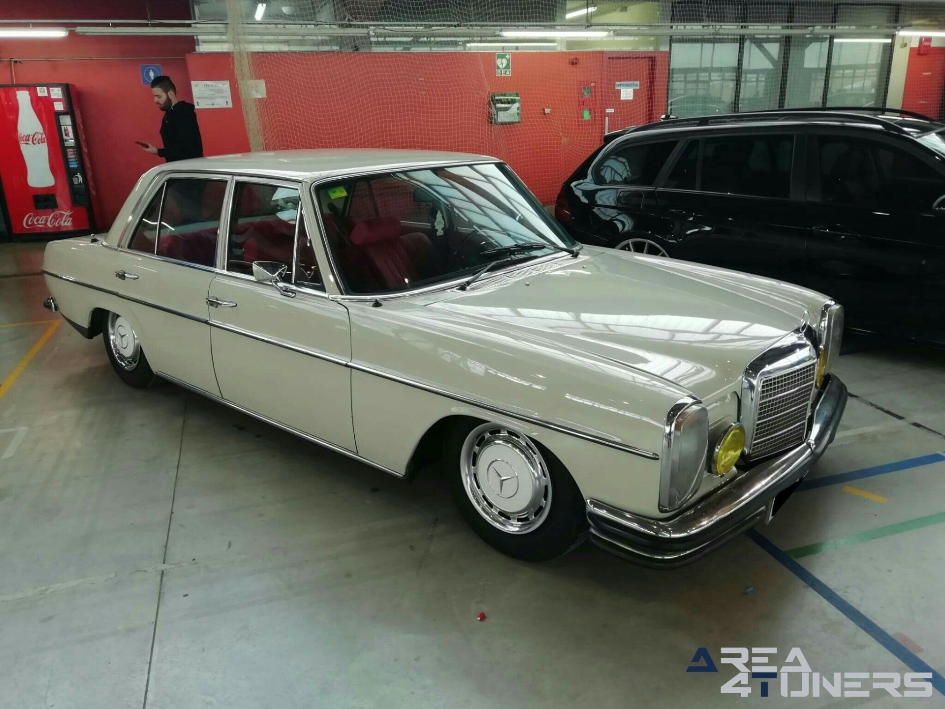 Tortosa Motor Festival 2k19
Imagen del reportaje revista Tuning Area4tuners.es, concentración de coches Tuning del año 2019 en Tortosa, Tarragona, España