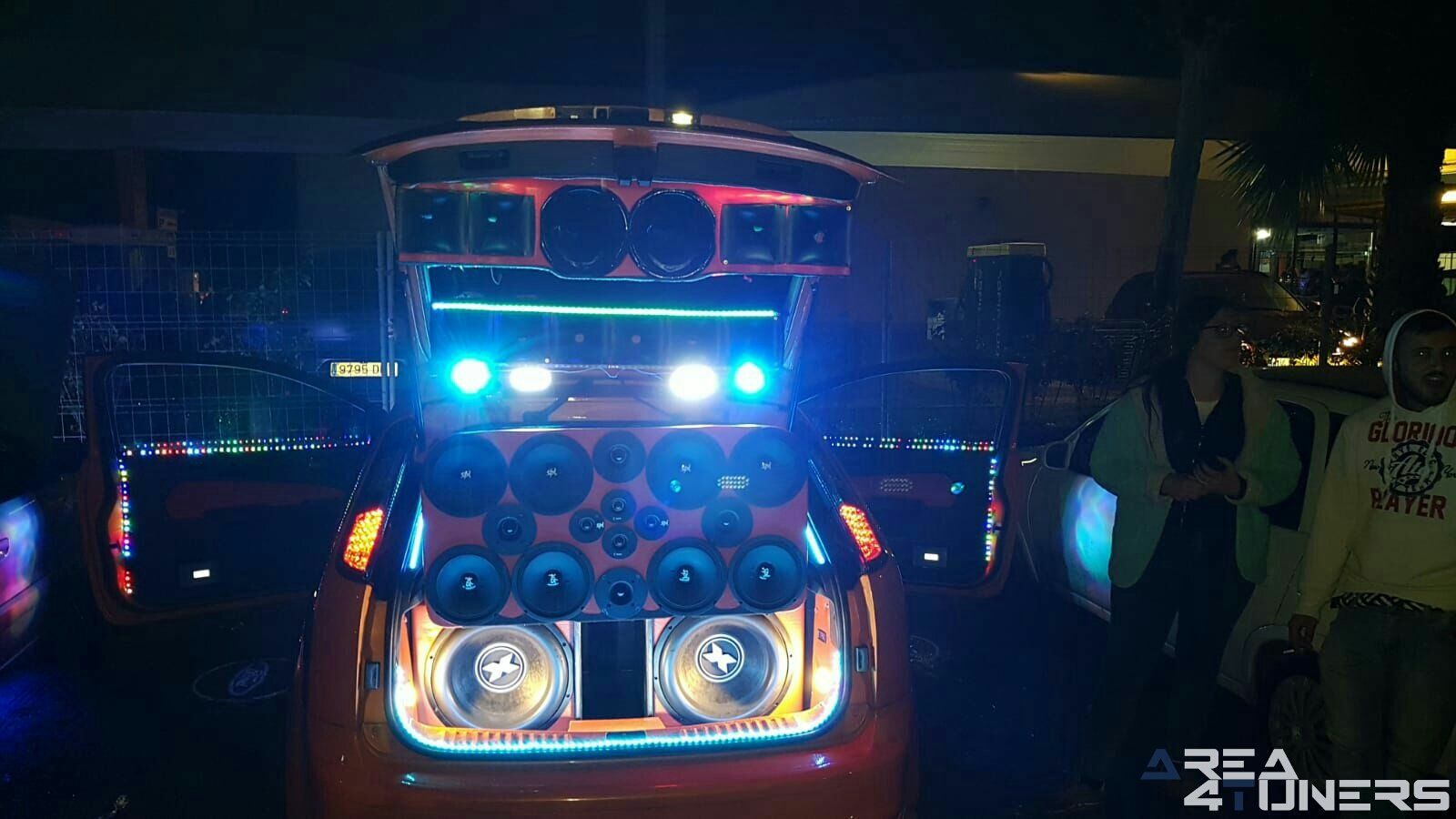 4ª Concentración Tuning Cantillana
Imagen del reportaje revista Tuning Area4tuners.es, concentración de coches Tuning del año 2018 en Cantillana, Sevilla, España