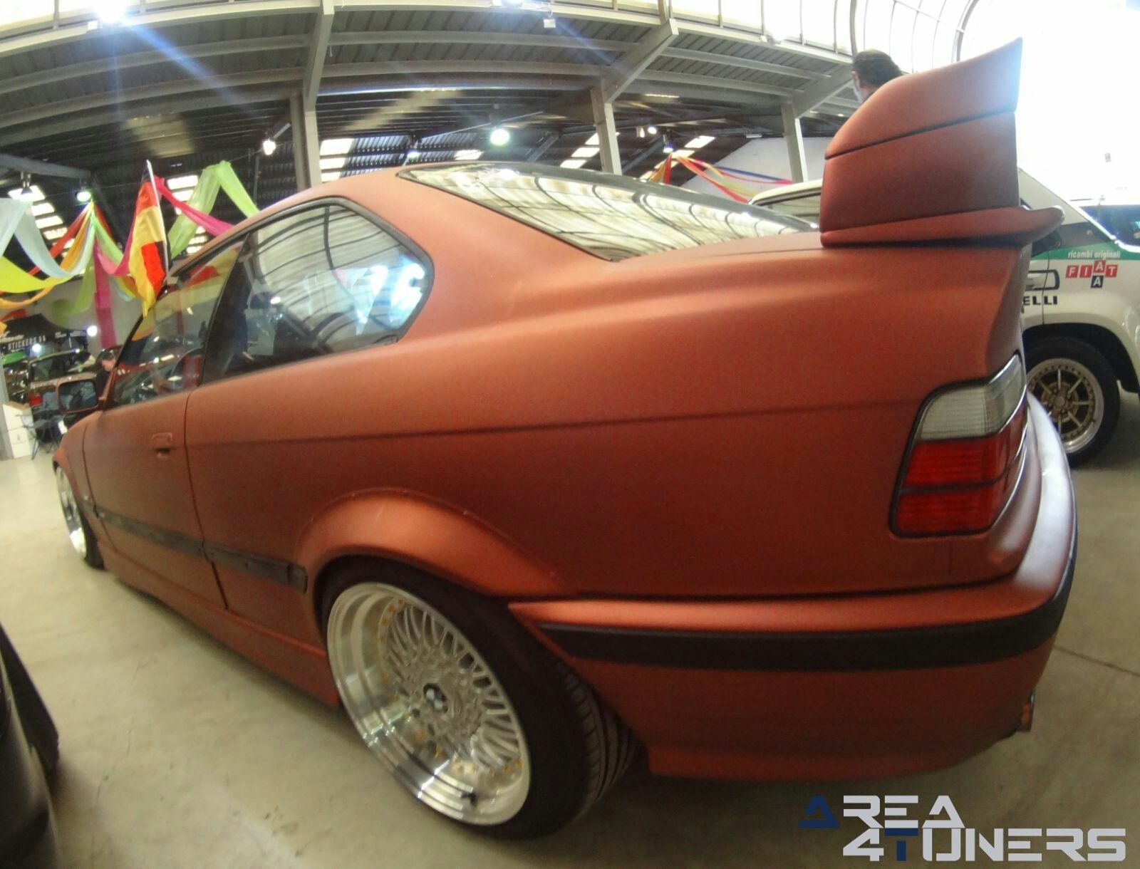 6º Tuning Show Amposta
Imagen del reportaje revista Tuning Area4tuners.es, concentración de coches Tuning del año 2018 en Amposta, Tarragona, España