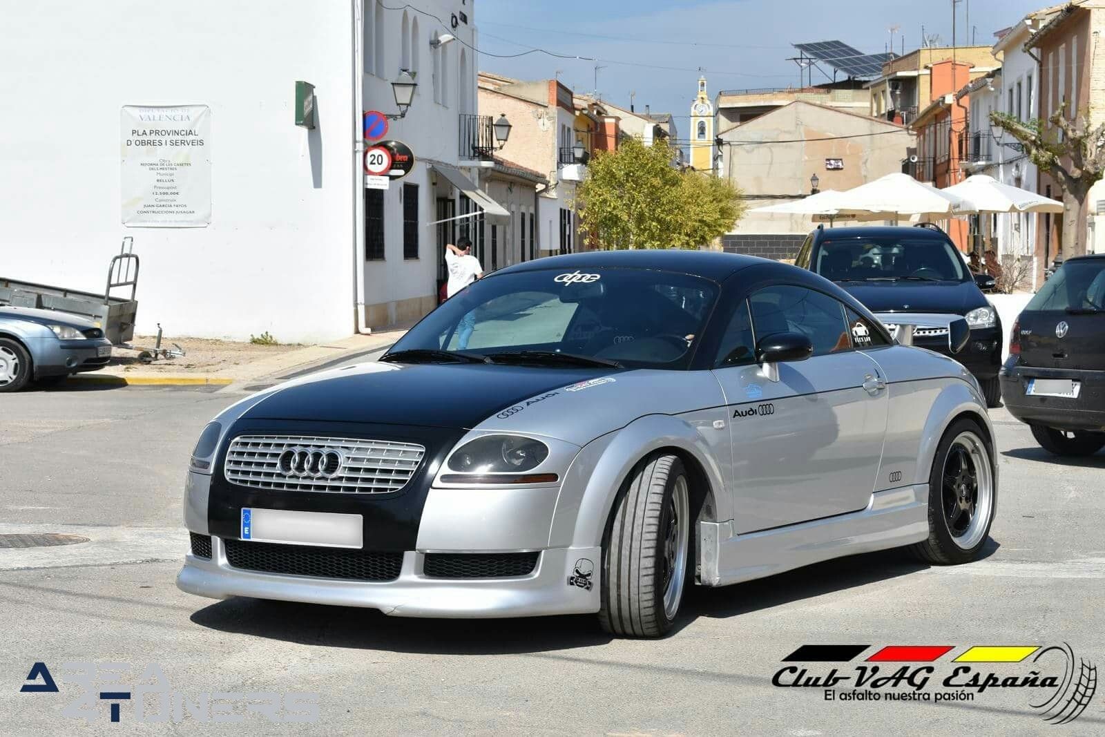 1ª Kdd 2018 Vag España
Imagen del reportaje revista Tuning Area4tuners.es, concentración de coches Tuning del año 2018 en Bellús, Valencia, España