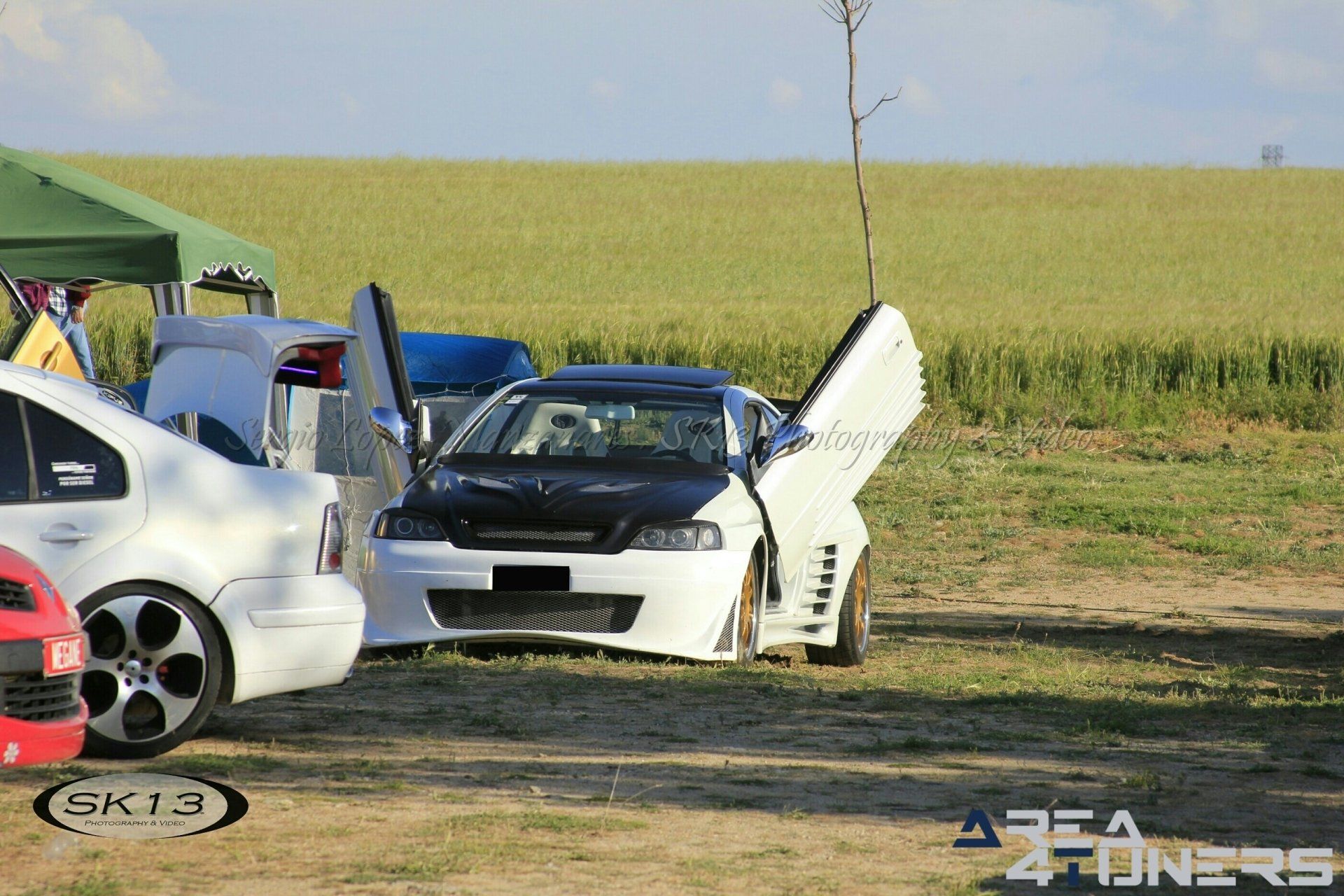8ª Kdd Tuning Nava Del Rey
Imagen del reportaje revista Tuning Area4tuners.es, concentración de coches Tuning del año 2018 en Nava Del Rey, Valladolid, España