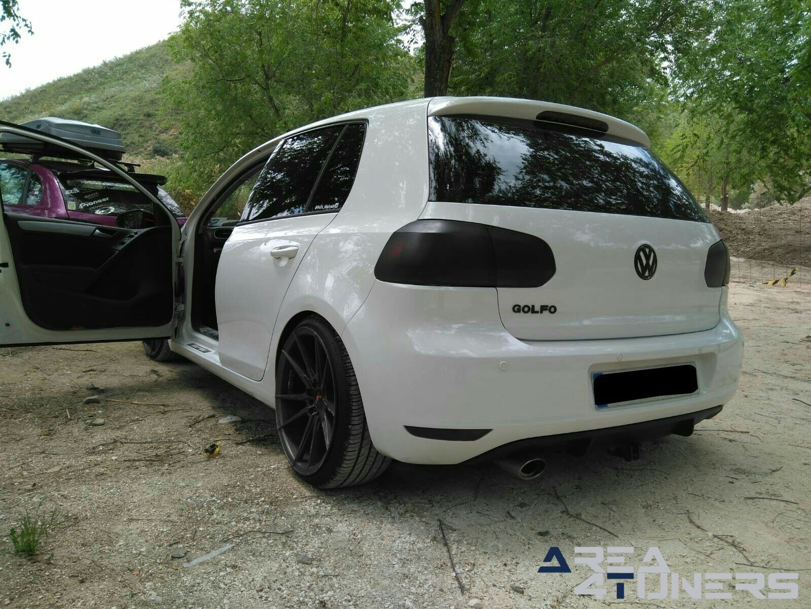 Stance Tuning Custom Edition 2k18
Imagen del reportaje revista Tuning Area4tuners.es, concentración de coches Tuning del año 2018 en El Saucejo, Sevilla, España