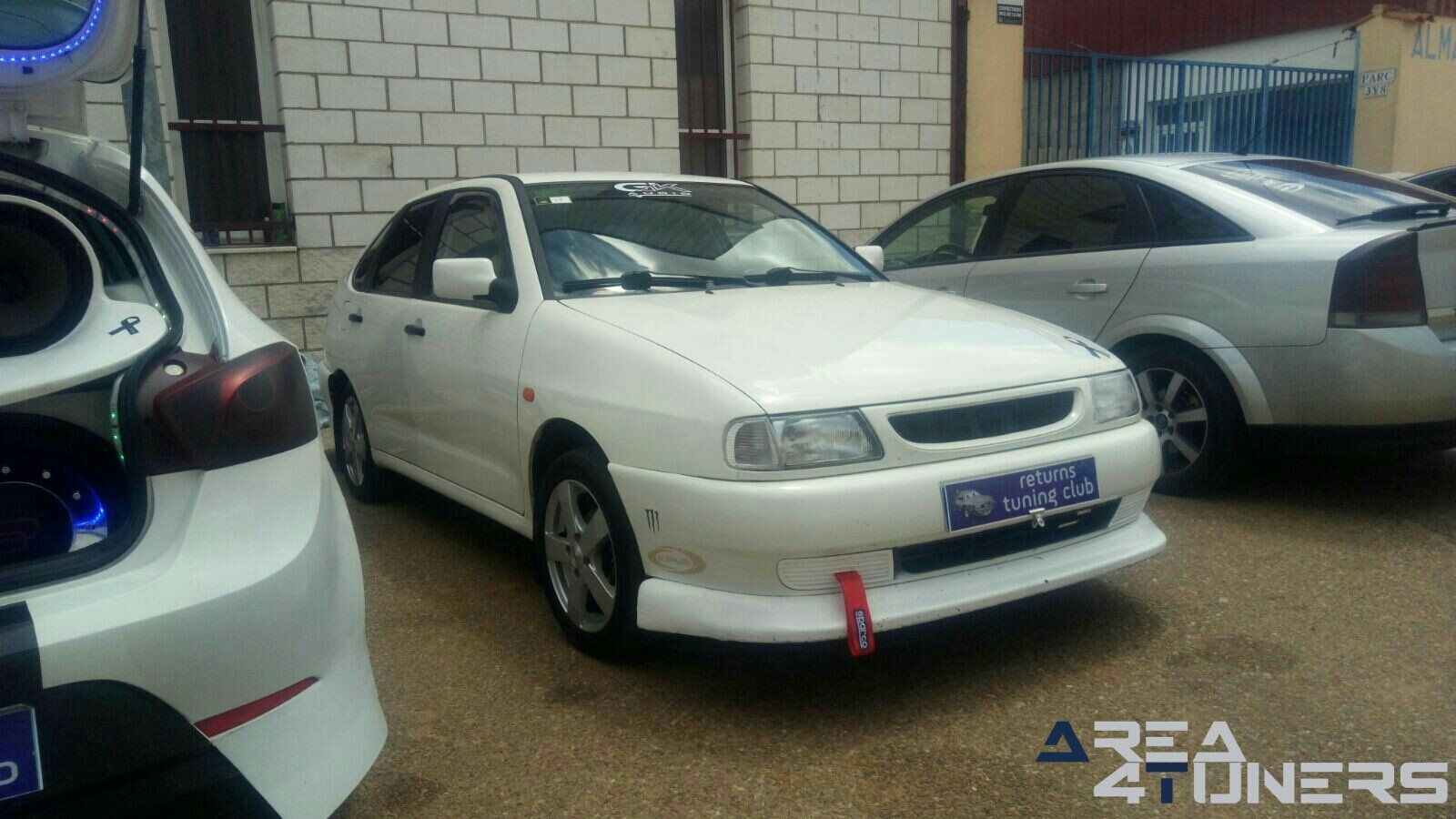 7ª Concentración Tuning Internacional Torremejía
Imagen del reportaje revista Tuning Area4tuners.es, concentración de coches Tuning del año 2018 en Torremejía, Badajoz, España