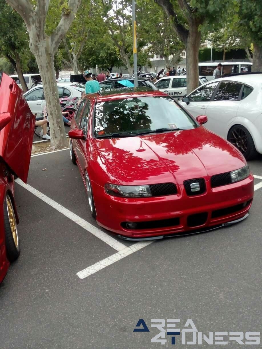 17ª Concentración Tuning Vag Calafell
Imagen del reportaje revista Tuning Area4tuners.es, concentración de coches Tuning del año 2018 en Calafell, Tarragona, España