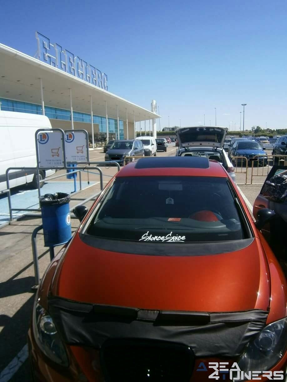 2ª Kdd Rcs
Imagen del reportaje revista Tuning Area4tuners.es, concentración de coches Tuning del año 2018 en Carbajosa De La Sagrada, Salamanca, España