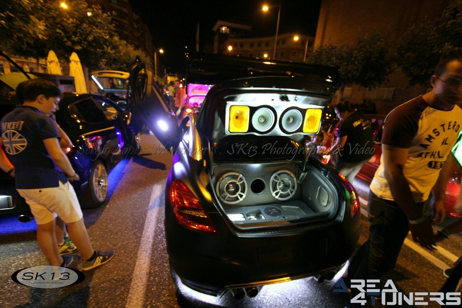 5º Little Garage Tuning Show
Imagen del reportaje revista Tuning Area4tuners.es, concentración de coches Tuning del año 2018 en Palencia capital, España