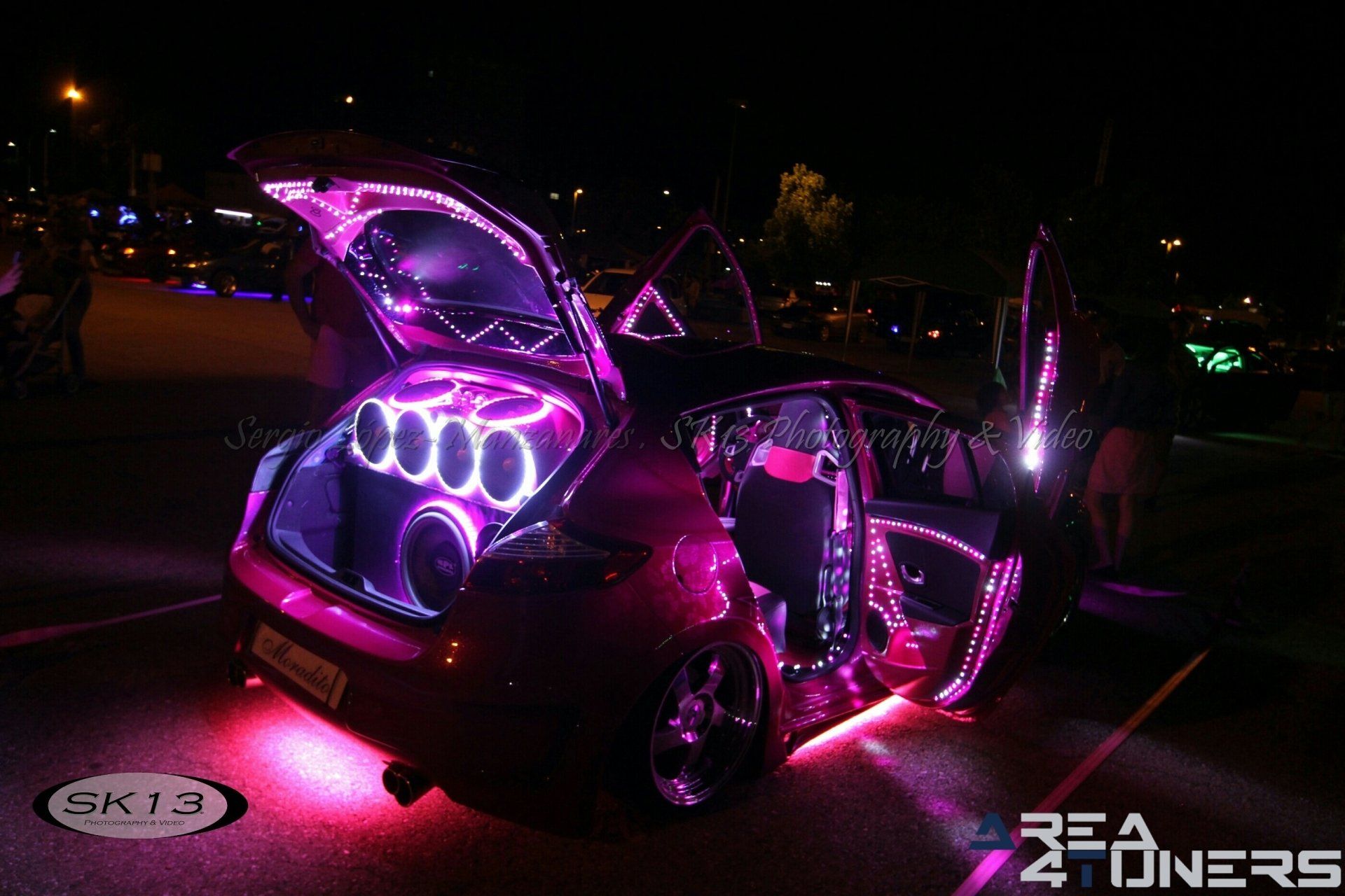 5º Little Garage Tuning Show
Imagen del reportaje revista Tuning Area4tuners.es, concentración de coches Tuning del año 2018 en Palencia capital, España