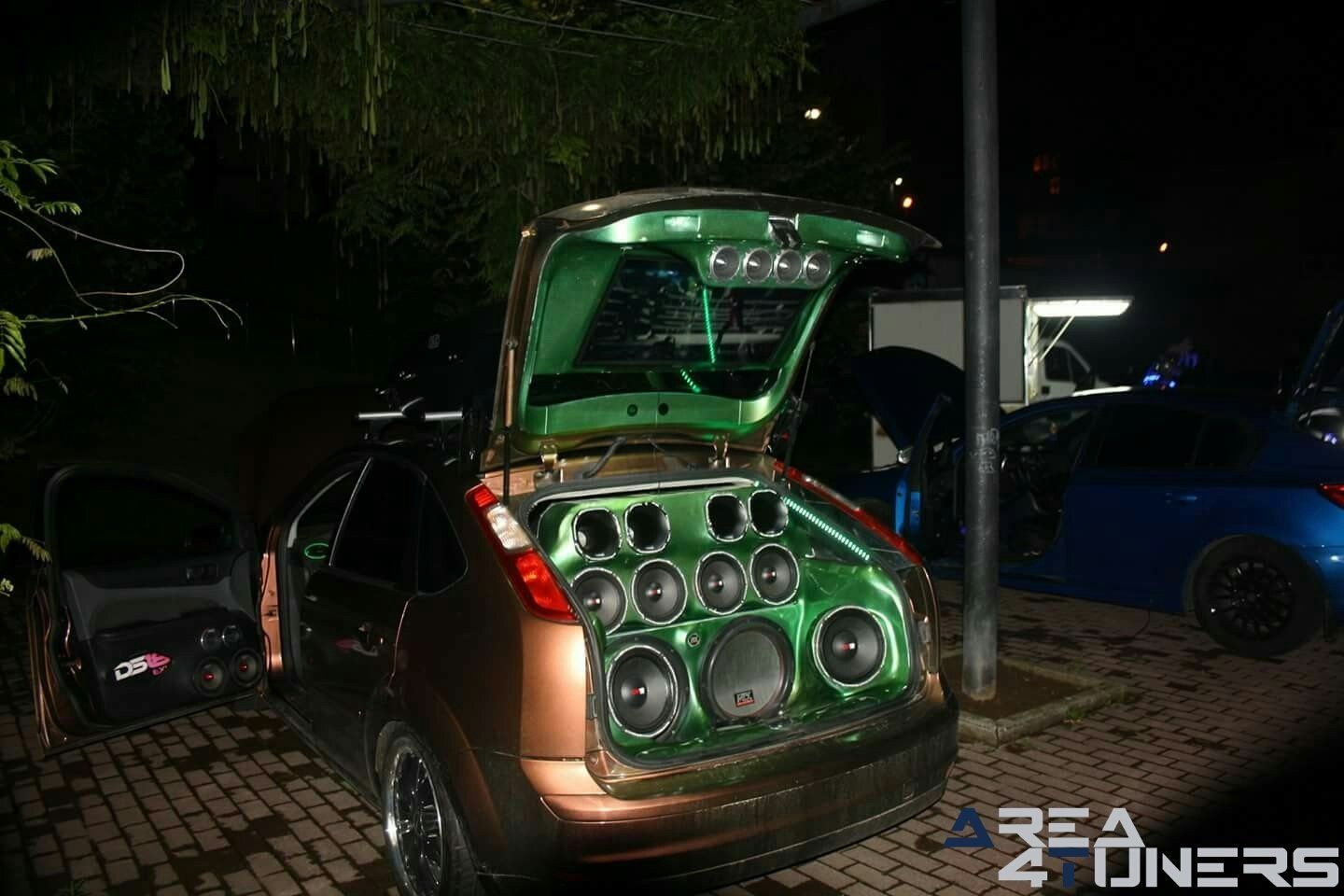 5ª Concentración Tuning Guarnizo
Imagen del reportaje revista Tuning Area4tuners.es, concentración de coches Tuning del año 2018 en Guarnizo, Cantabria, España