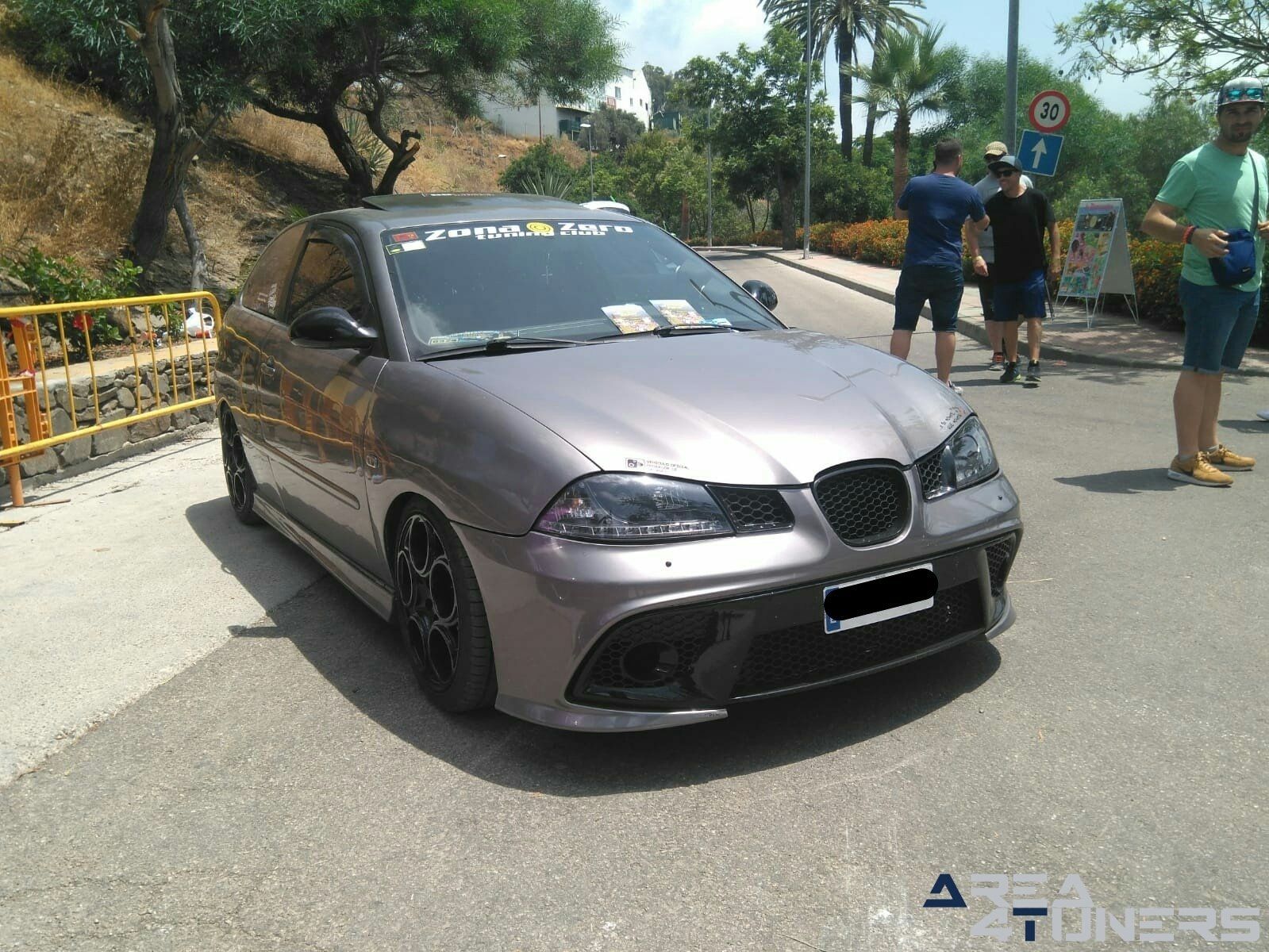 The Torrox Motor Show 2k18
Imagen del reportaje revista Tuning Area4tuners.es, concentración de coches Tuning del año 2018 en Torrox, Málaga, España