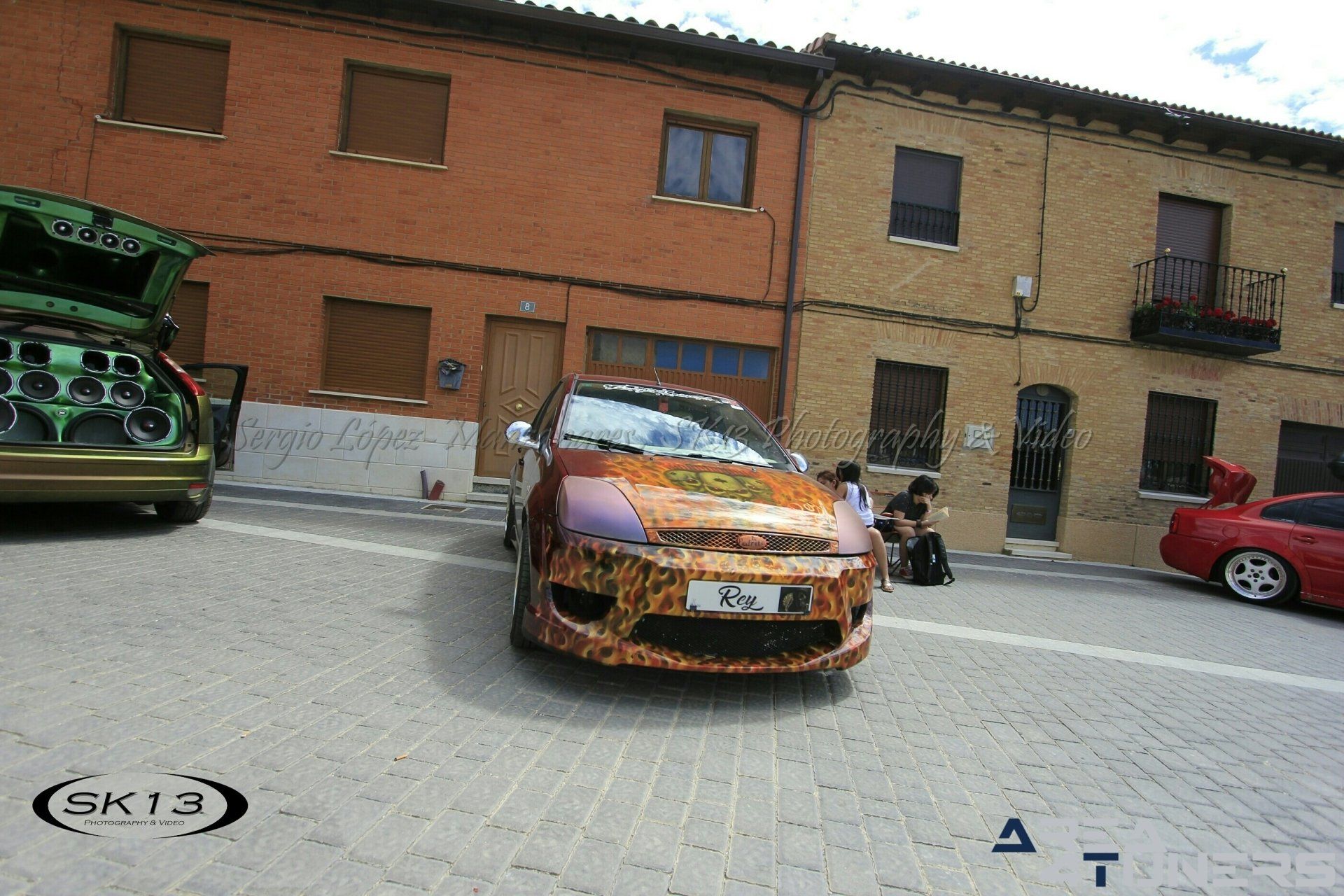 1ª Concentración Magic Pistols Tuning Club
Imagen del reportaje revista Tuning Area4tuners.es, concentración de coches Tuning del año 2018 en Becerril De Campos, Palencia, España