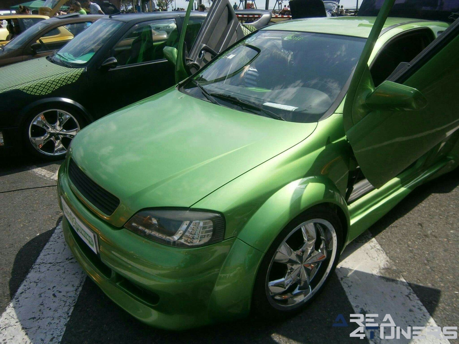 9ª Concentración Tuning Santa Uxía De Riveira
Imagen del reportaje revista Tuning Area4tuners.es, concentración de coches Tuning del año 2018 en Santa Uxía De Ribeira, La Coruña, España
