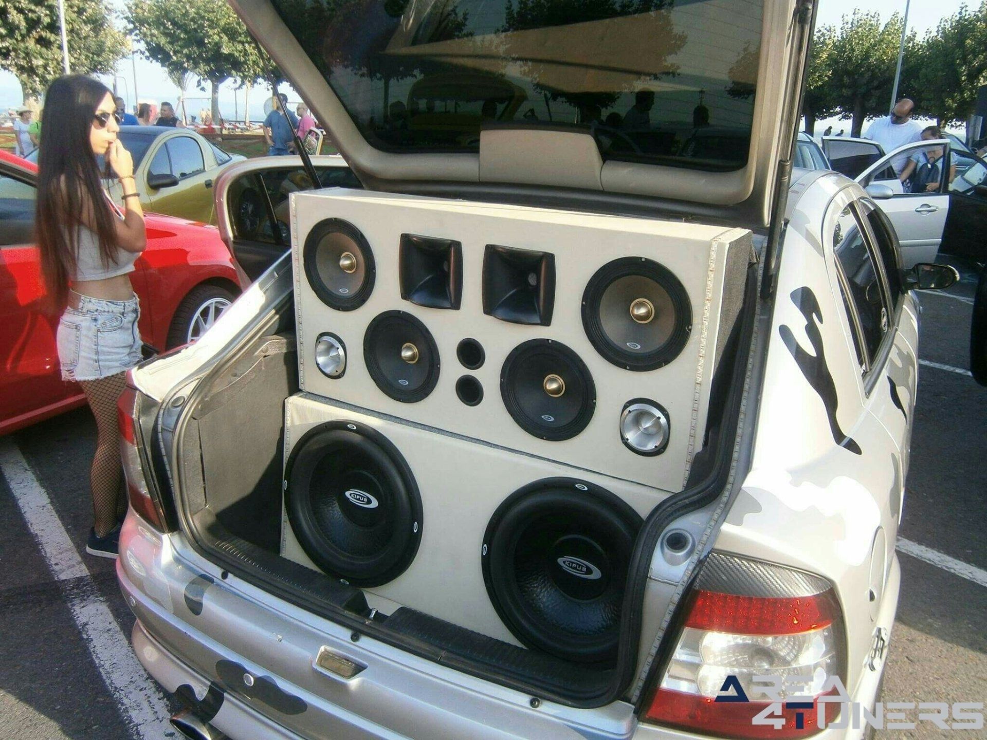 9ª Concentración Tuning Santa Uxía De Riveira
Imagen del reportaje revista Tuning Area4tuners.es, concentración de coches Tuning del año 2018 en Santa Uxía De Ribeira, La Coruña, España