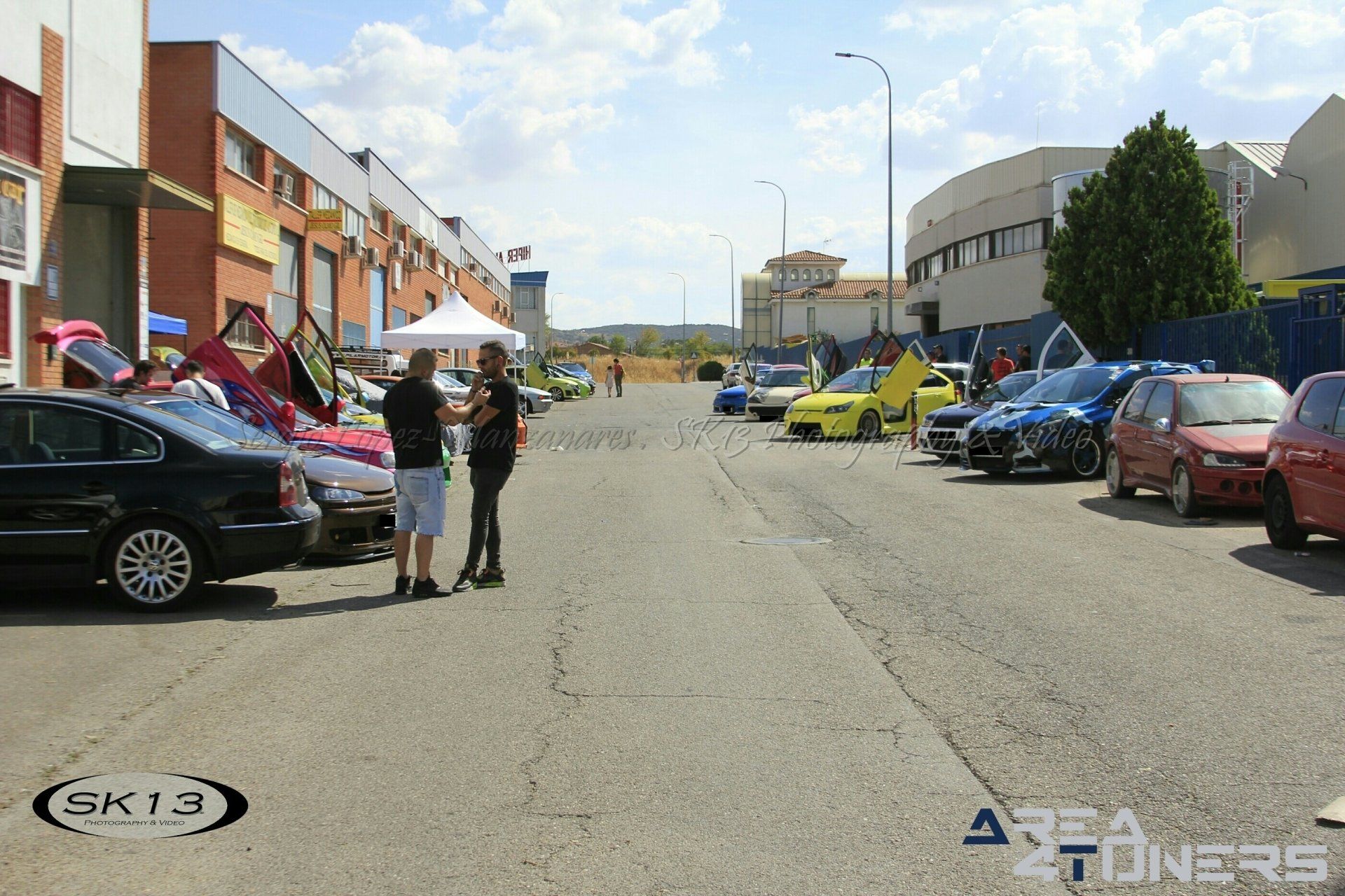 Kdd Custom Car
Imagen del reportaje revista Tuning Area4tuners.es, concentración de coches Tuning del año 2018 en Torre De Alameda, Madrid, España