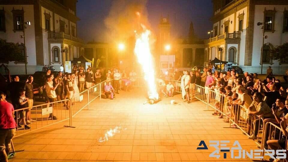 6º Expo Tuning Museo Automovilístico Málaga
Imagen del reportaje revista Tuning Area4tuners.es, concentración de coches Tuning del año 2018 en Málaga, España