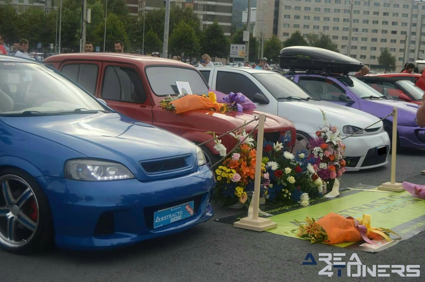 4ª Concentración New Style Cars
Imagen del reportaje revista Tuning Area4tuners.es, concentración de coches Tuning del año 2018 en Barakaldo, Vizcaya, España