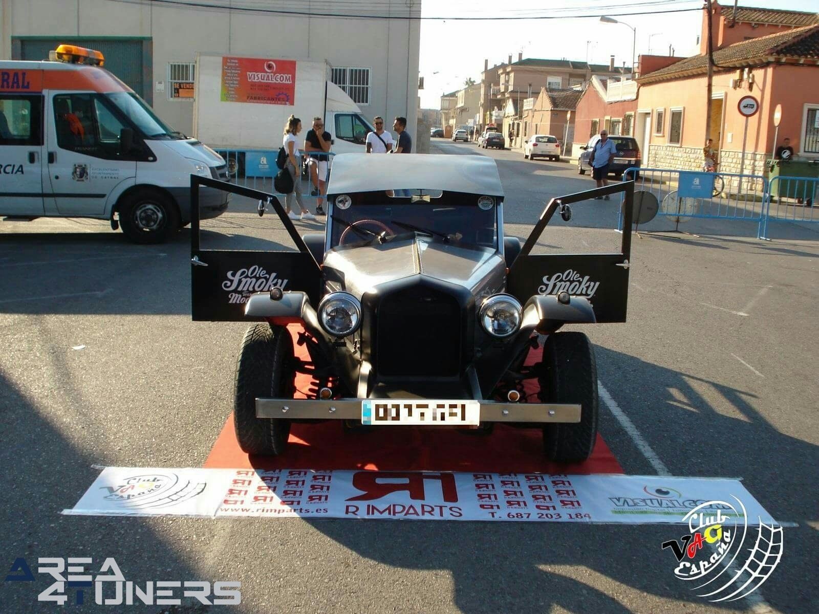 2º aniversario Cve 1a Concentración Multimarca
Imagen del reportaje revista Tuning Area4tuners.es, concentración de coches Tuning del año 2018 en Catral, Alicante, España