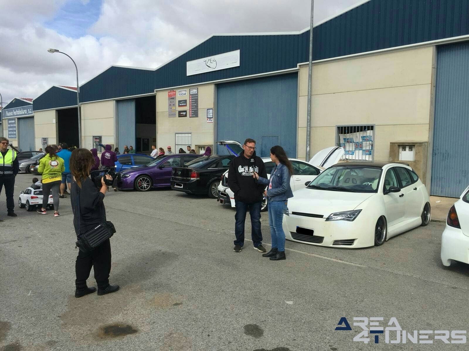 1a Kdd Multimarca Granja De Torrehermosa
Imagen del reportaje revista Tuning Area4tuners.es, concentración de coches Tuning del año 2018 en Granja De Torrehermosa, Badajoz, España