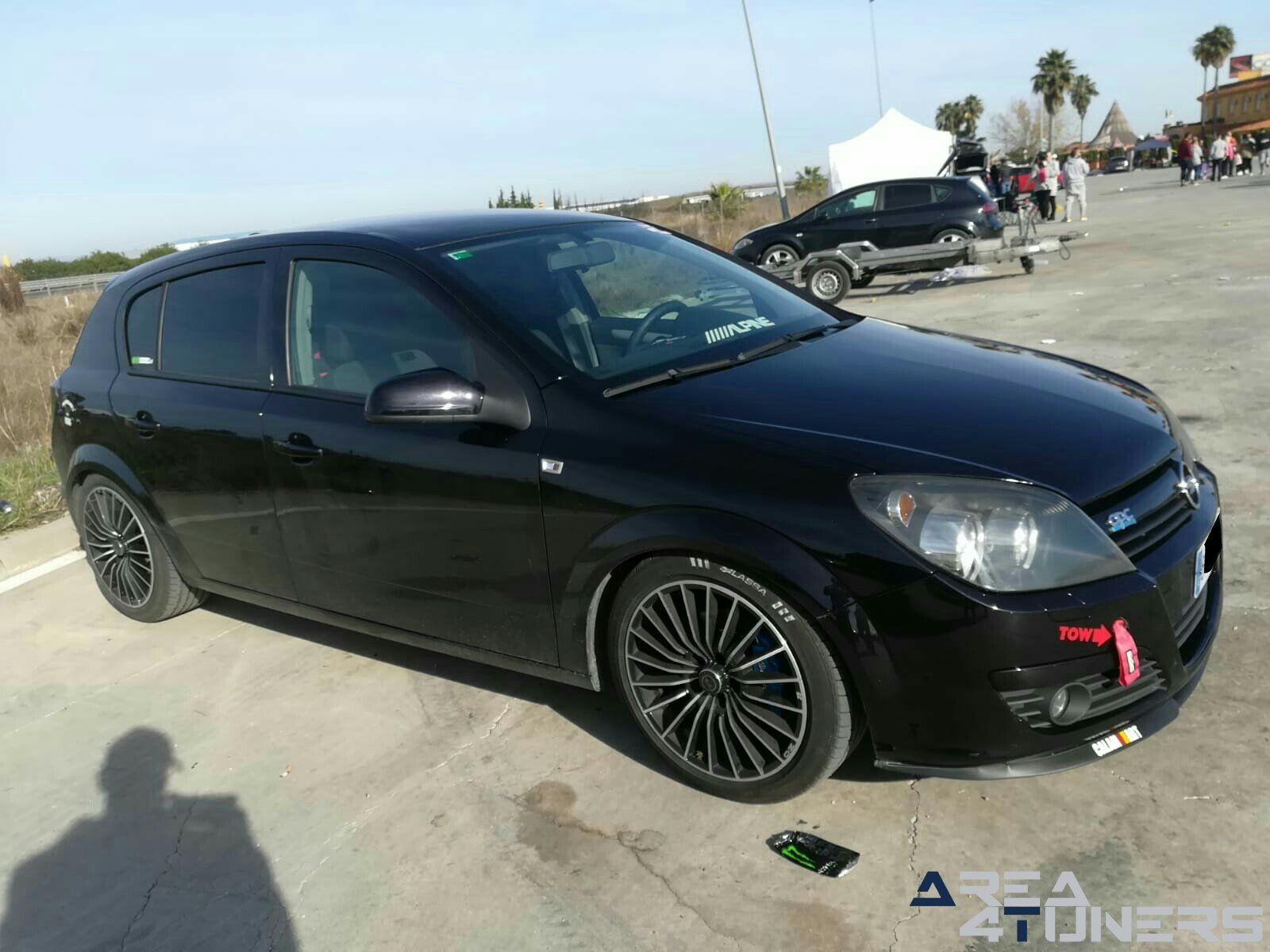 2º Tuning La Carlota
Imagen del reportaje revista Tuning Area4tuners.es, concentración de coches Tuning del año 2018 en La Carlota, Córdoba, España