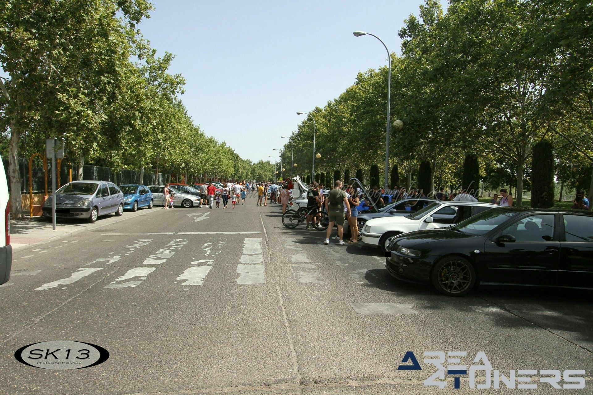 5ª Kdd Asociación Vecinal Puerta De Arcos
Imagen del reportaje revista Tuning Area4tuners.es, concentración de coches Tuning del año 2018 en Talavera Reina, Toledo, España