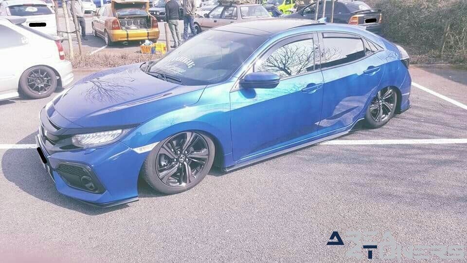 Wanted Edition 8 2k18
Imagen del reportaje de la revista Tuning Area4tuners.es, de la
concentración de coches Tuning del año 2018 en Wingene Bélgica