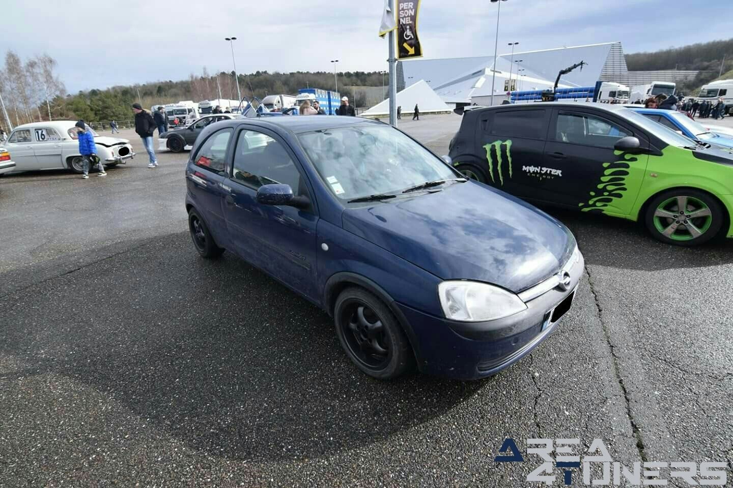 Meeting Tuning Nancy
Imagen del reportaje de la revista Tuning Area4tuners.es, de la
concentración de coches Tuning del año 2018 en Zenith Du Grand Nancy Francia