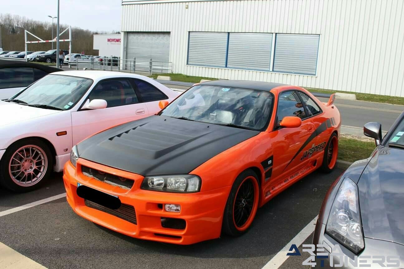 Elorian nº 1
Imagen del reportaje de la revista Tuning Area4tuners.es, de la
concentración de coches Tuning del año 2018 en Amilly Francia