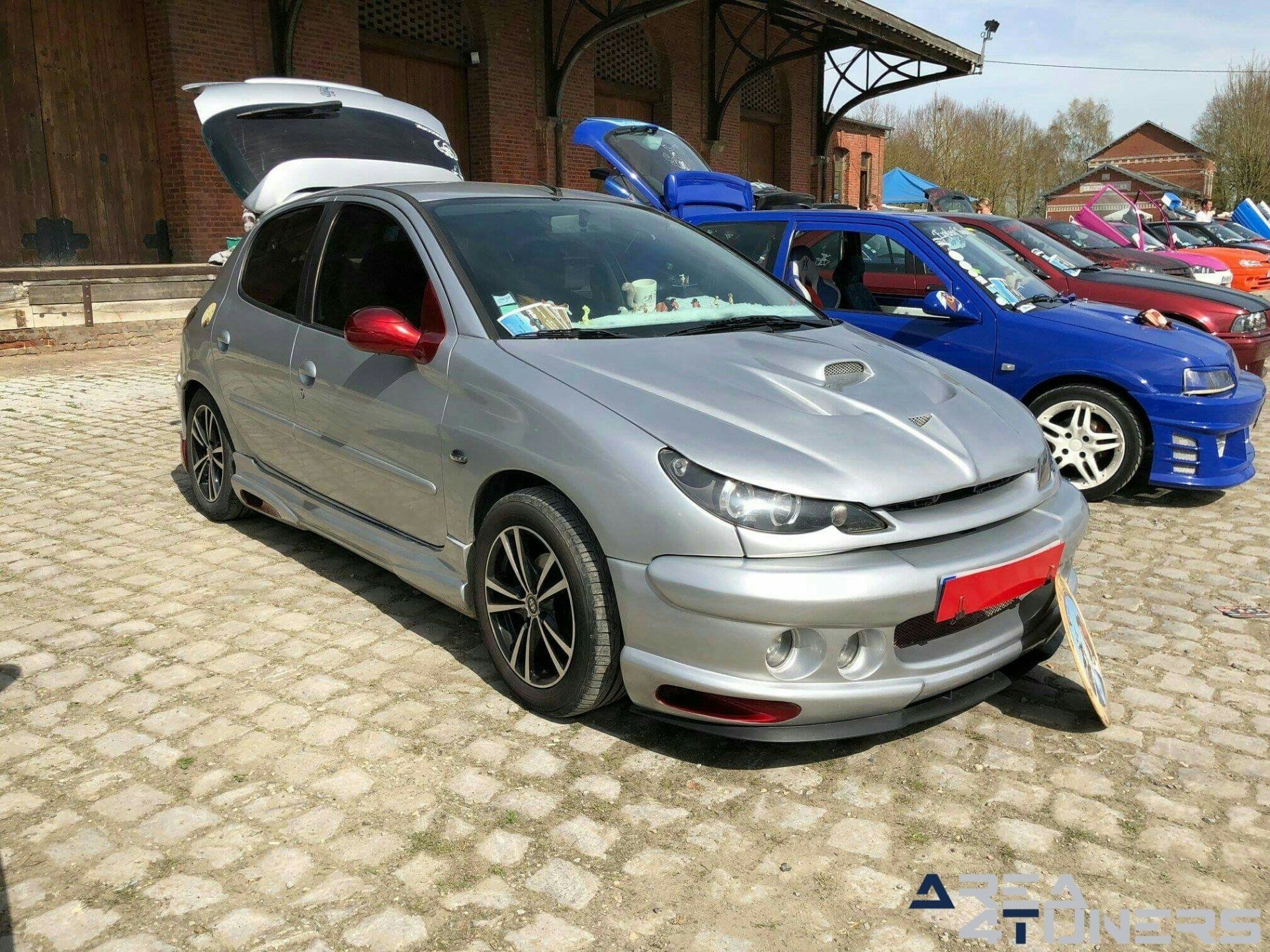 Meeting Balabam 2018
Imagen del reportaje de la revista Tuning Area4tuners.es, de la
concentración de coches Tuning del año 2018 en Pouilly Sur Serre Francia