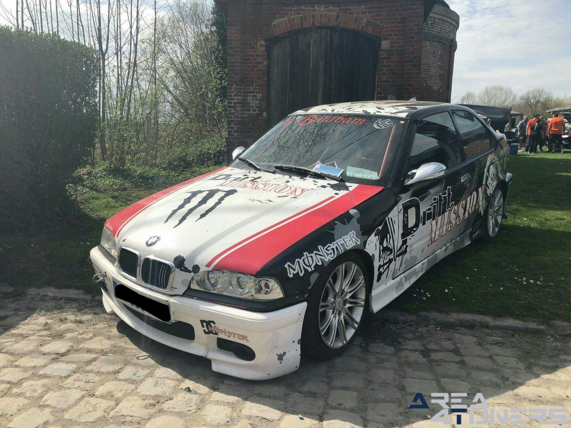 Meeting Balabam 2018
Imagen del reportaje de la revista Tuning Area4tuners.es, de la
concentración de coches Tuning del año 2018 en Pouilly Sur Serre Francia