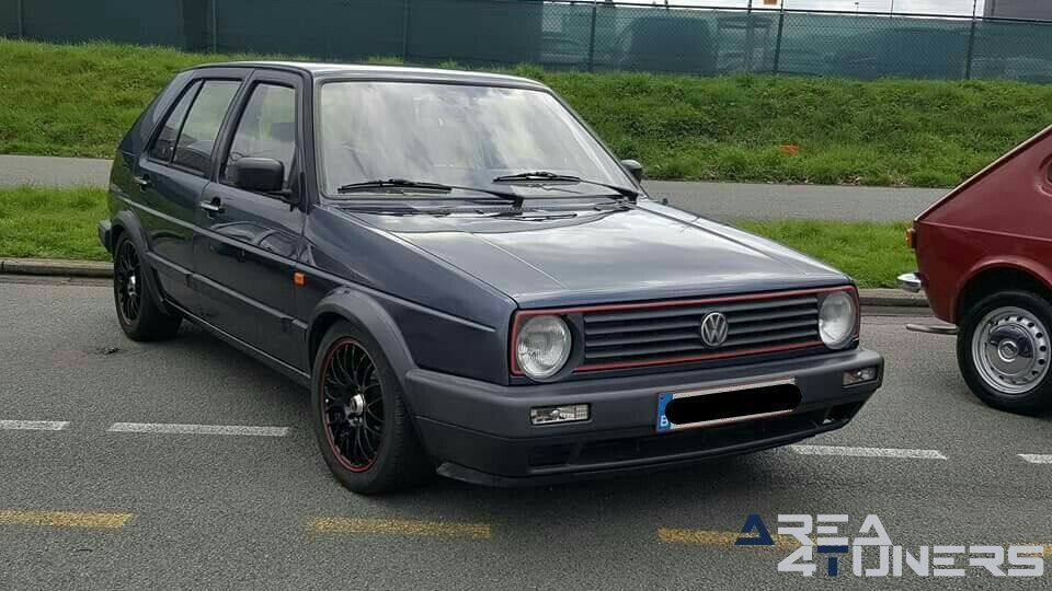 United Projects nº 9
Imagen del reportaje de la revista Tuning Area4tuners.es, de la
concentración de coches Tuning del año 2018 en Brujas Bélgica