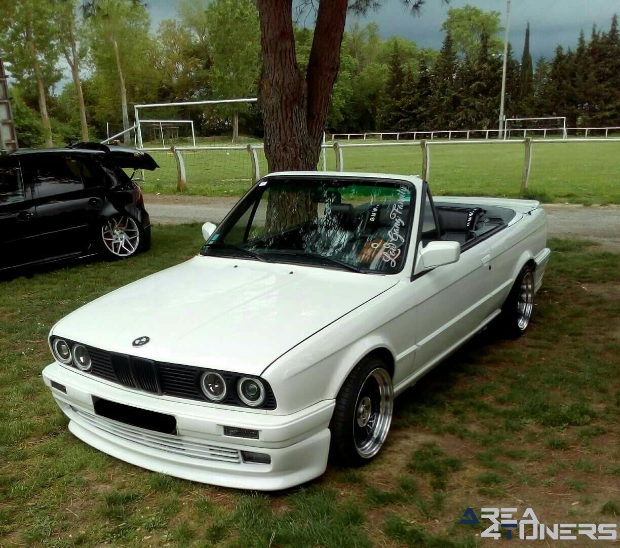 2eme Concours Lavalette
Imagen del reportaje de la revista Tuning Area4tuners.es, de la
concentración de coches Tuning del año 2018 en Lavalette Francia