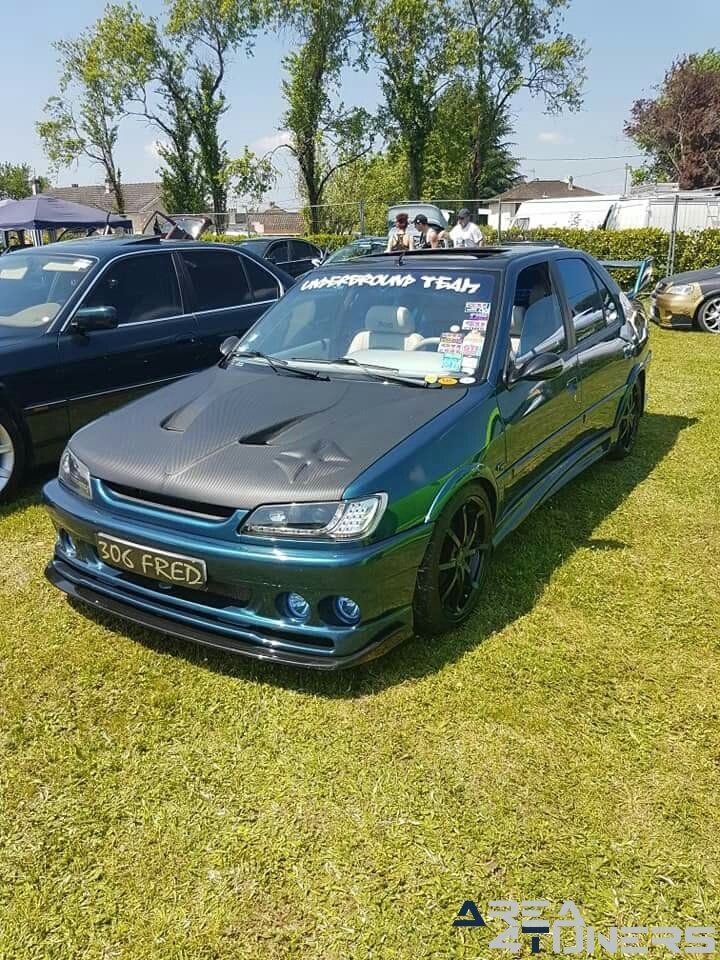 4eme Weekend Mecanique
Imagen del reportaje de la revista Tuning Area4tuners.es, de la
concentración de coches Tuning del año 2018 en St. Front De Pradoux Francia