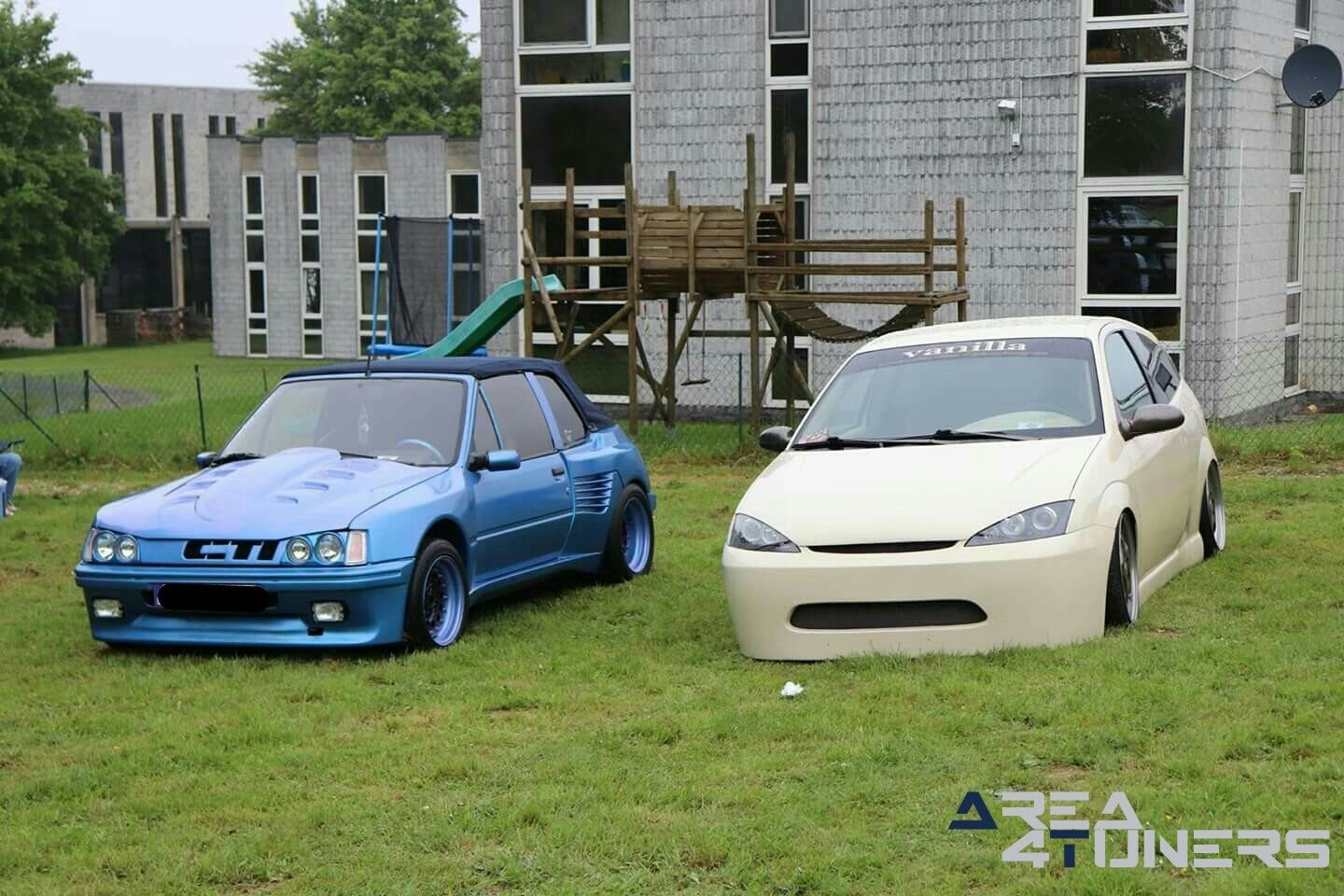 Crazy Car Concept Show 2
Imagen del reportaje de la revista Tuning Area4tuners.es, de la concentración de coches Tuning del año 2018 en Dinant Bélgica
