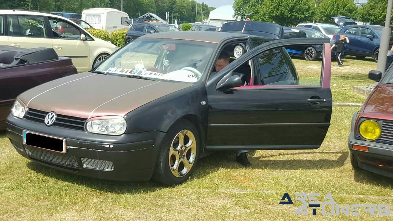 Rassemblement Auto/Moto Cenfontaine
Imagen del reportaje de la revista Tuning Area4tuners.es, de la concentración de coches Tuning del año 2018 en Cenfontaine Bélgica