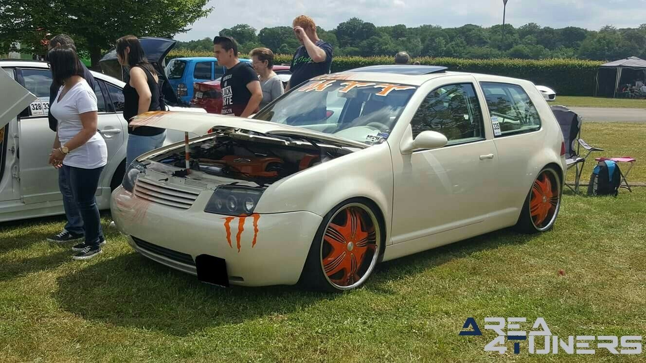 Rassemblement Auto/Moto Cenfontaine
Imagen del reportaje de la revista Tuning Area4tuners.es, de la concentración de coches Tuning del año 2018 en Cenfontaine Bélgica