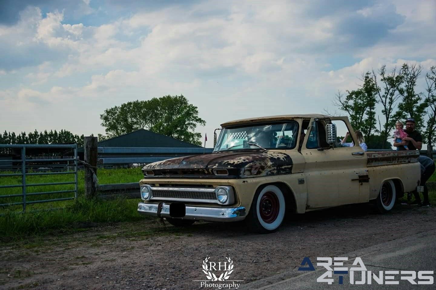 Orgxsm The Meet 2k18
Imagen del reportaje de la revista Tuning Area4tuners.es, de la concentración de coches Tuning del año 2018 en Knesselare Bélgica