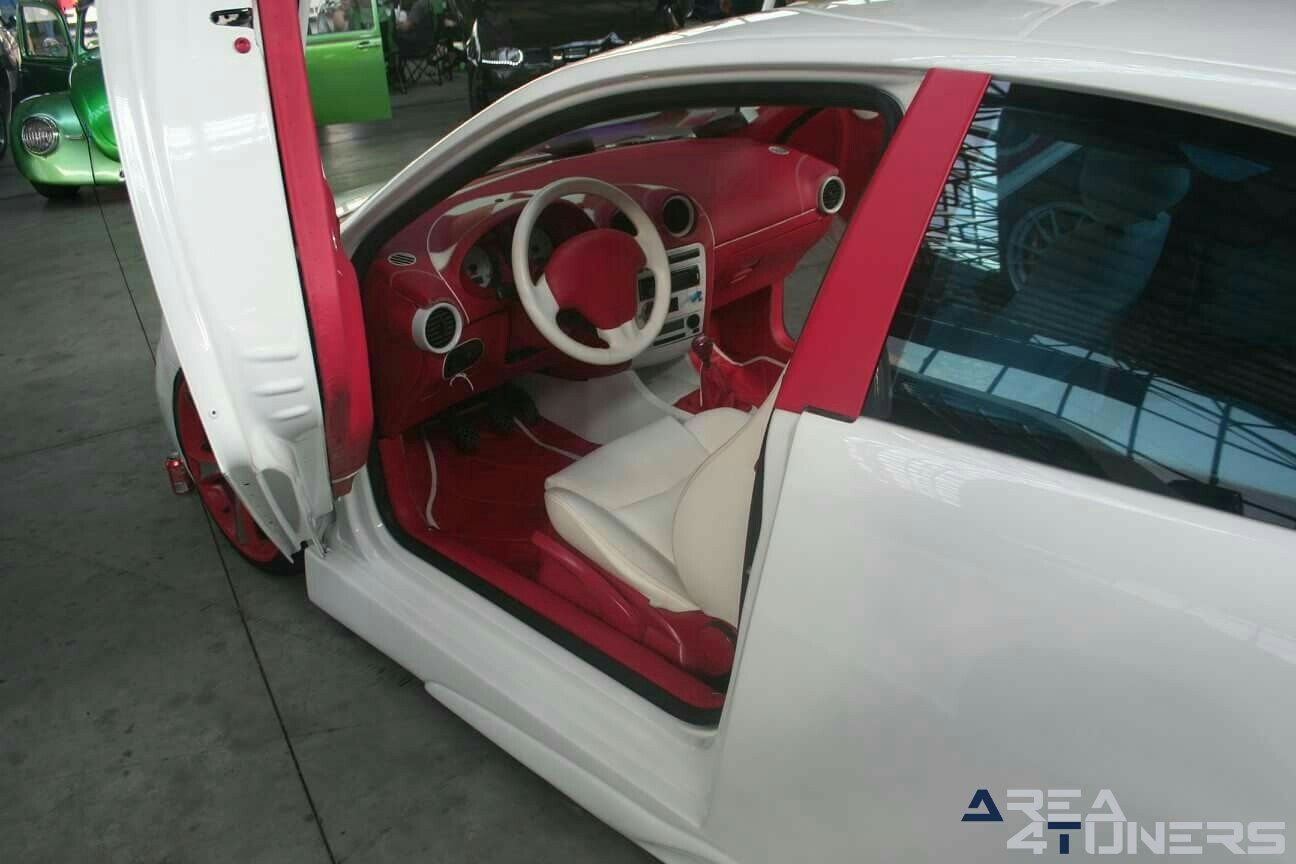 Tuning & Fashion
Imagen del reportaje de la revista Tuning Area4tuners.es, de la concentración de coches Tuning del año 2018 en Adria International Raceway Italia