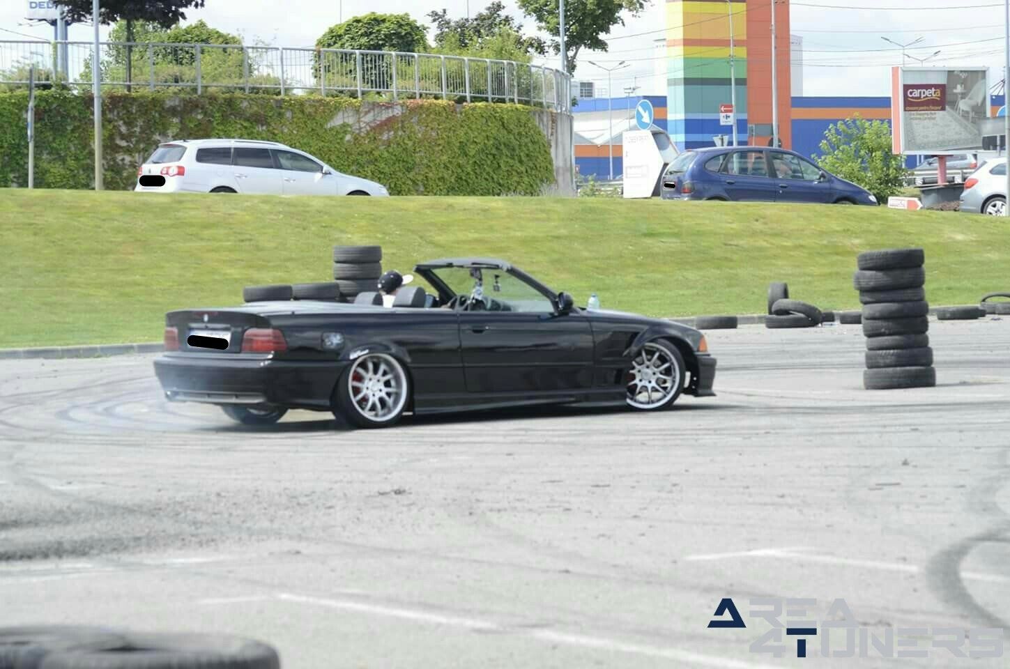 Auto Tuning Show Oradea 2018
Imagen del reportaje de la revista Tuning Area4tuners.es, de la concentración de coches Tuning del año 2018 en Oradea Rumania