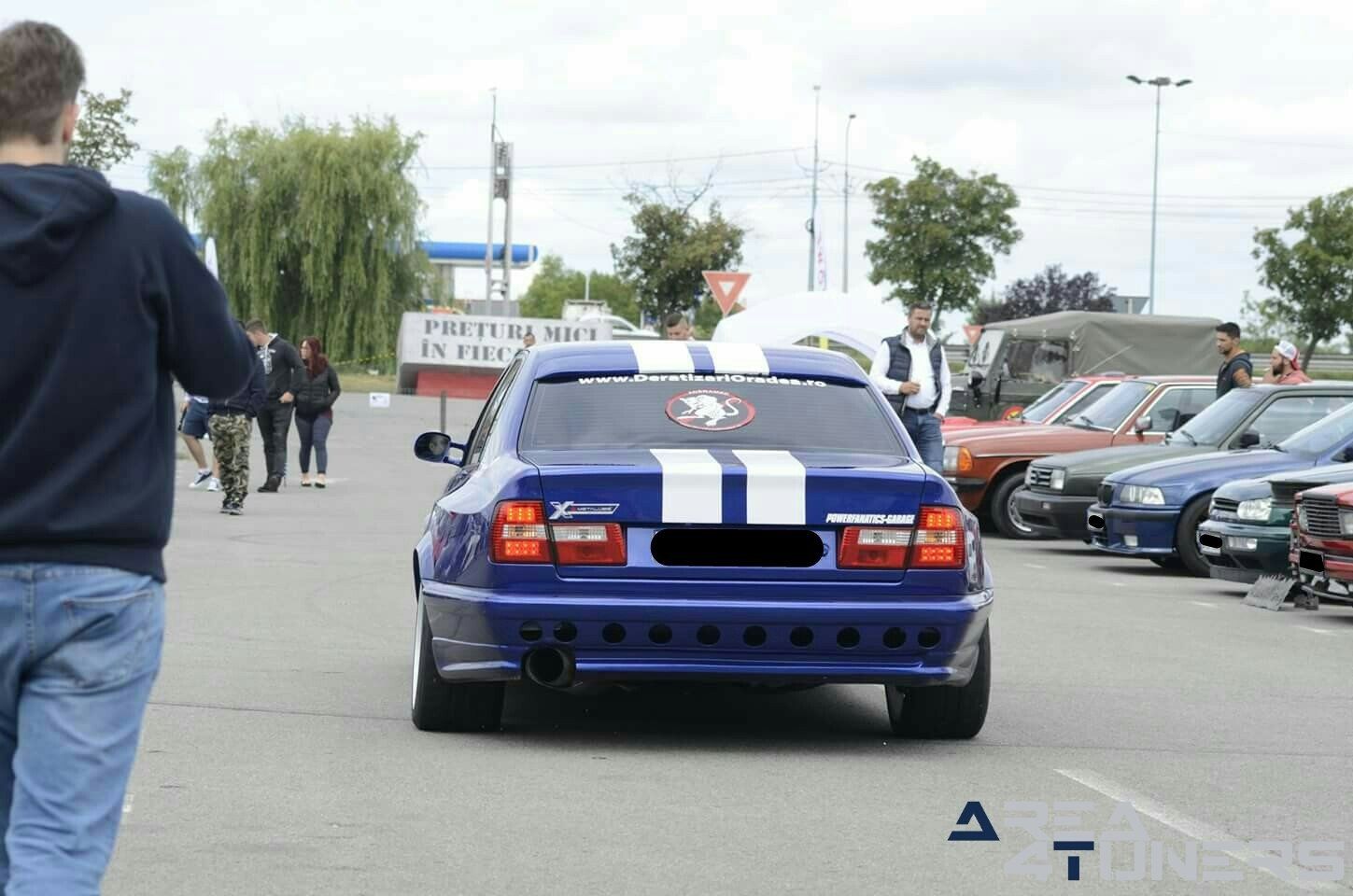 Auto Tuning Show Oradea 2018
Imagen del reportaje de la revista Tuning Area4tuners.es, de la concentración de coches Tuning del año 2018 en Oradea Rumania