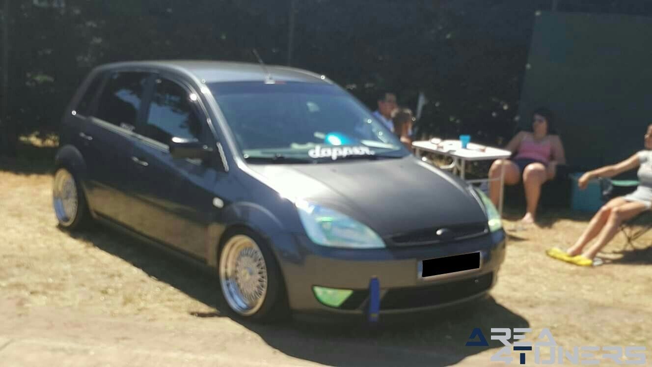 Lielly's And Neal 1st Tuning Day
Imagen del reportaje de la revista Tuning Area4tuners.es, de la concentración de coches Tuning del año 2018 en Geel Bélgica