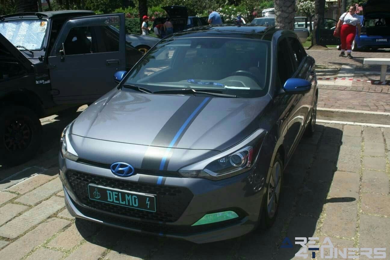 Mc2 Tuning Day La Specia
Imagen del reportaje de la revista Tuning Area4tuners.es, de la concentración de coches Tuning del año 2018 en Passeggiata Morin Italia