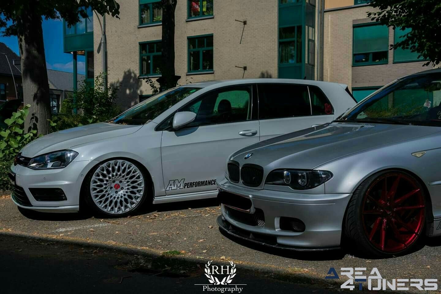 14th Edition Fun Days
Imagen del reportaje de la revista Tuning Area4tuners.es, de la concentración de coches Tuning del año 2018 en Aarschot Bélgica
