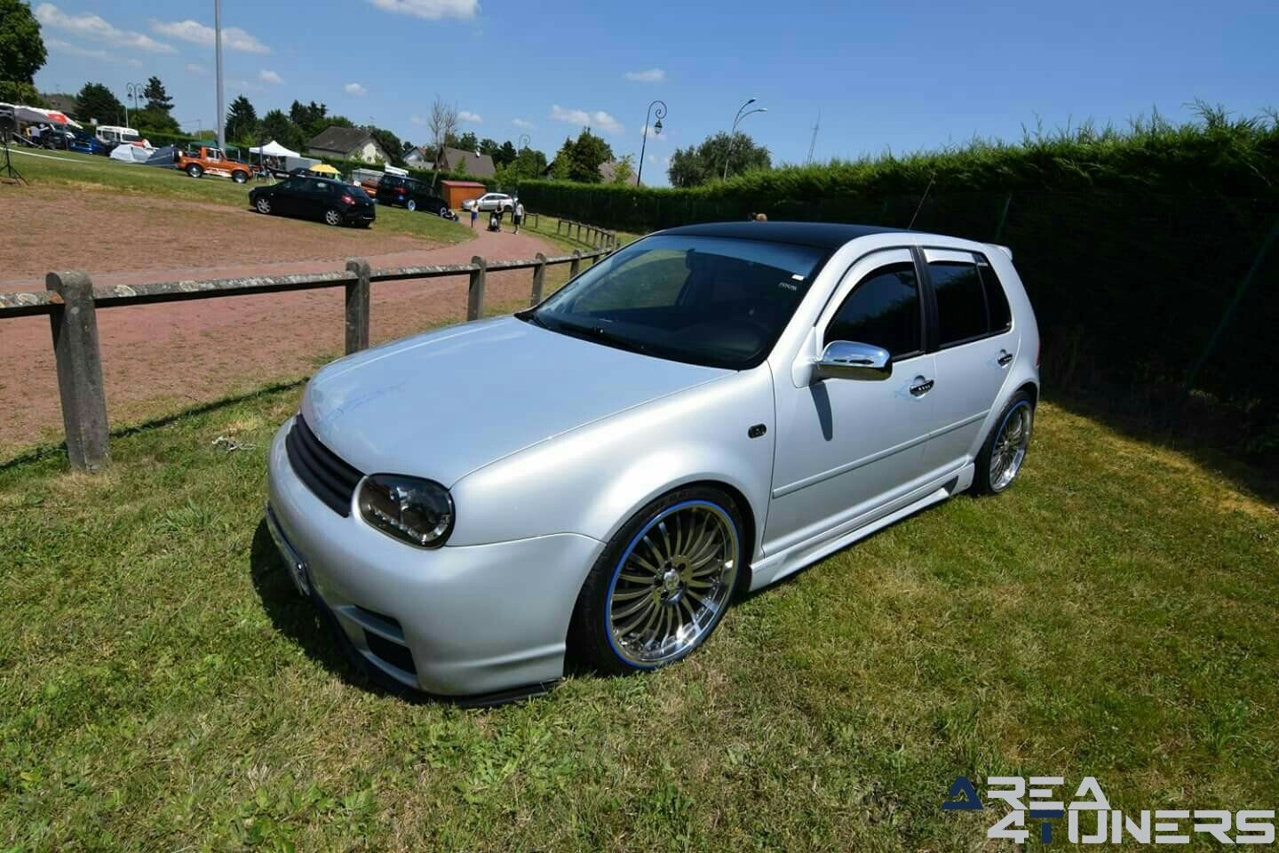 12eme Meeting Dannemarie
Imagen del reportaje de la revista Tuning Area4tuners.es, de la concentración de coches Tuning del año 2018 en Dannemarie Francia