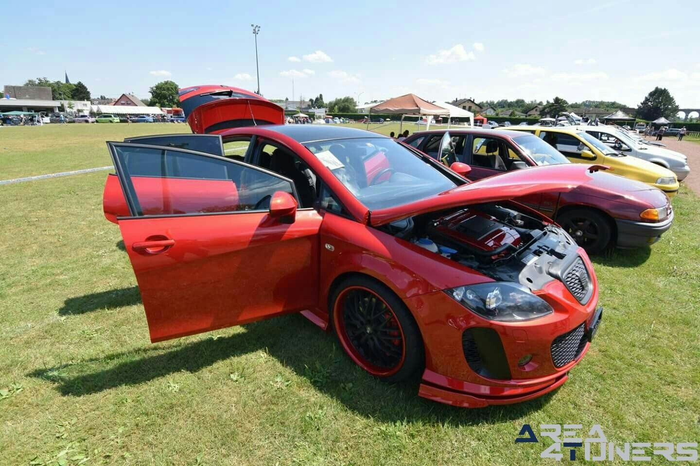 12eme Meeting Dannemarie
Imagen del reportaje de la revista Tuning Area4tuners.es, de la concentración de coches Tuning del año 2018 en Dannemarie Francia