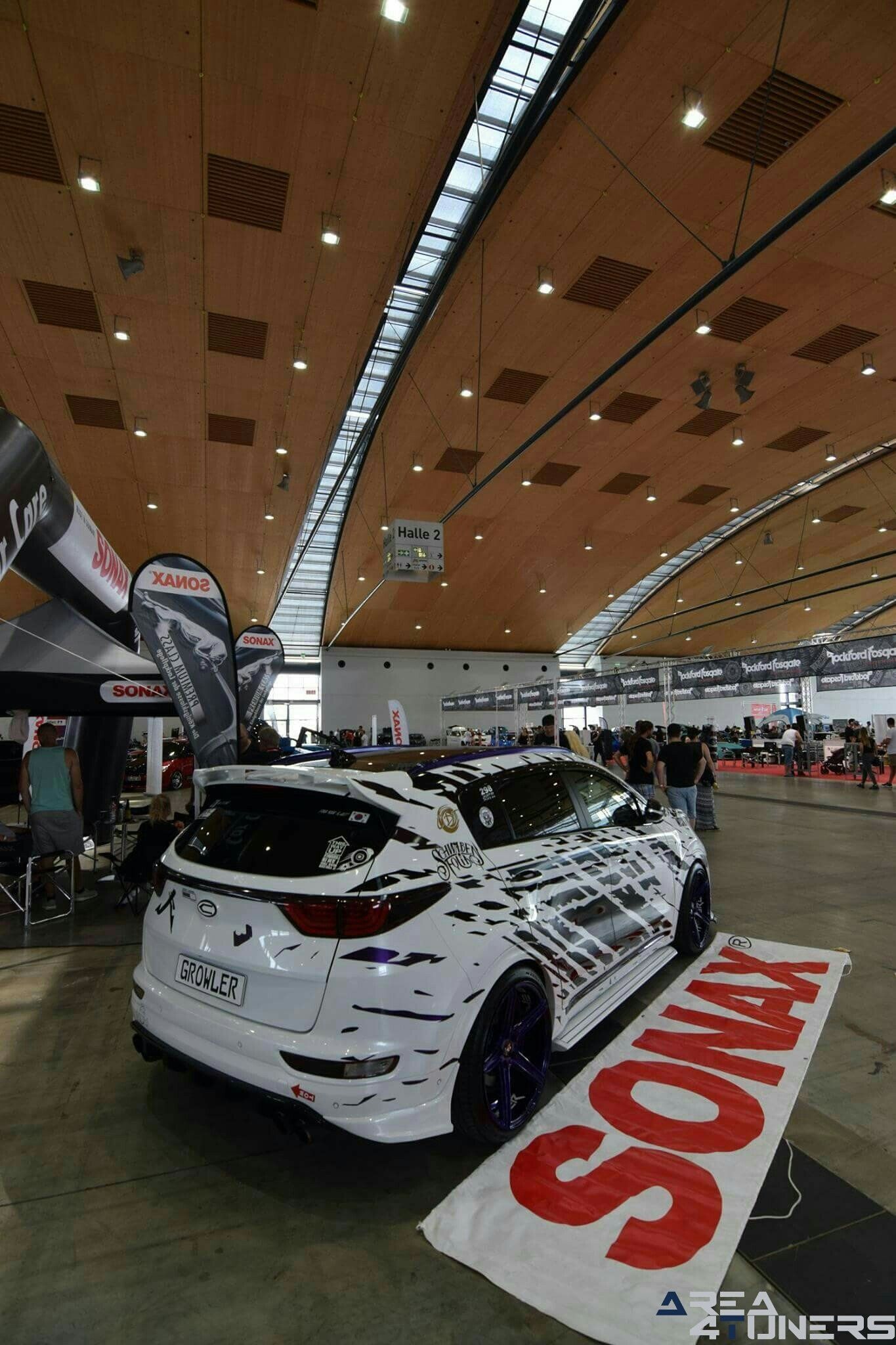 Rockford Fosgate Tuning Days
Imagen del reportaje de la revista Tuning Area4tuners.es, de la concentración de coches Tuning del año 2018 en Karlsruhe Alemania