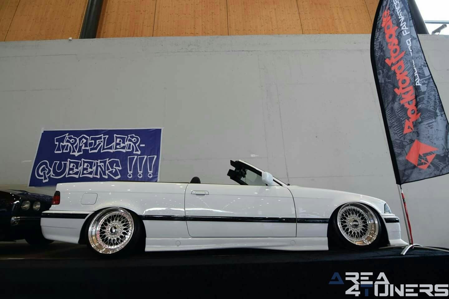 Rockford Fosgate Tuning Days
Imagen del reportaje de la revista Tuning Area4tuners.es, de la concentración de coches Tuning del año 2018 en Karlsruhe Alemania