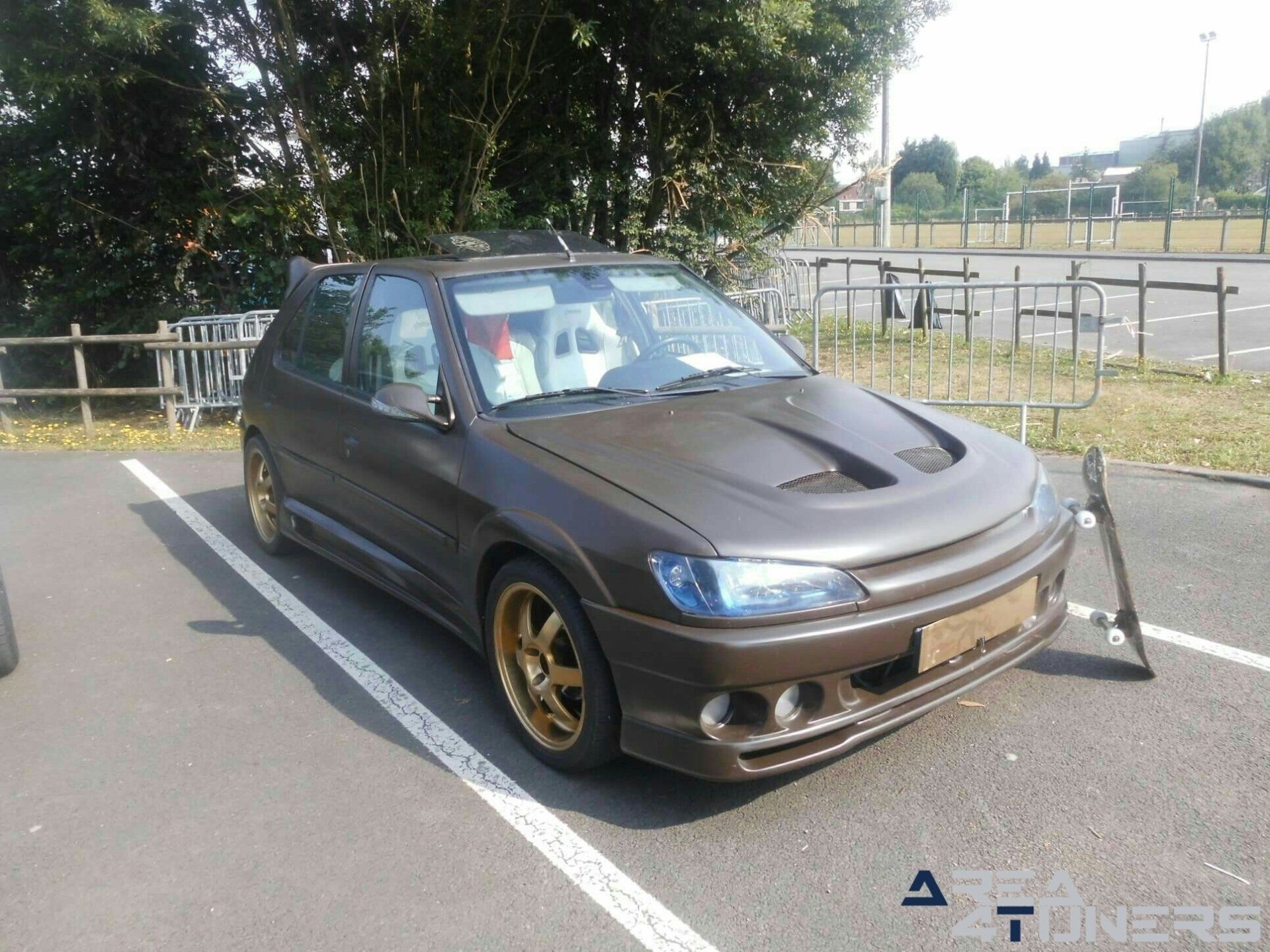 4eme Meeting Tuning Day Anarchy
Imagen del reportaje de la revista Tuning Area4tuners.es, de la concentración de coches Tuning del año 2018 en Isbergues Francia
