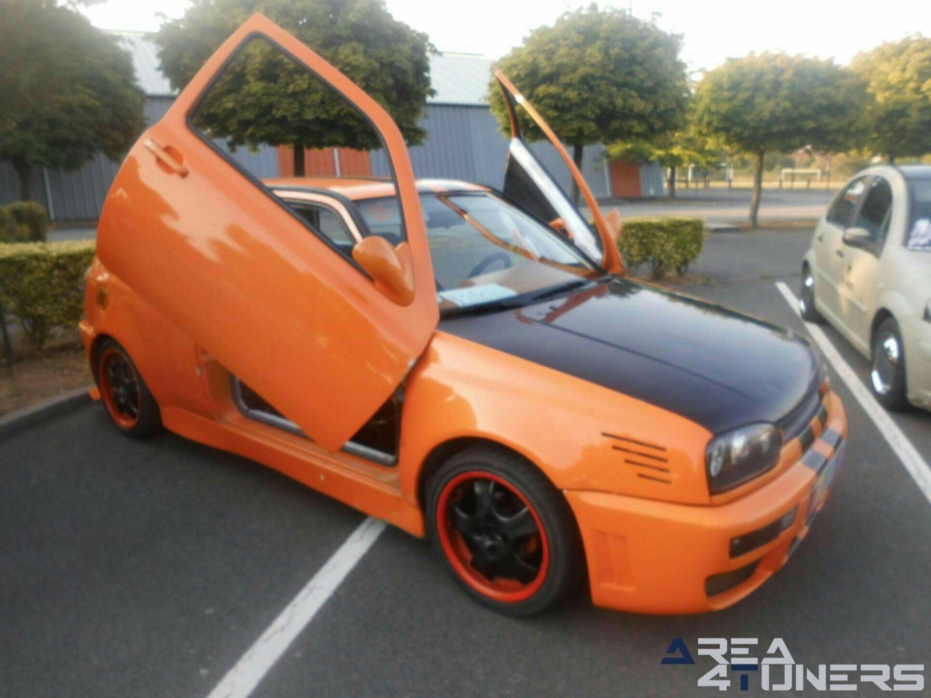 4eme Meeting Tuning Day Anarchy
Imagen del reportaje de la revista Tuning Area4tuners.es, de la concentración de coches Tuning del año 2018 en Isbergues Francia