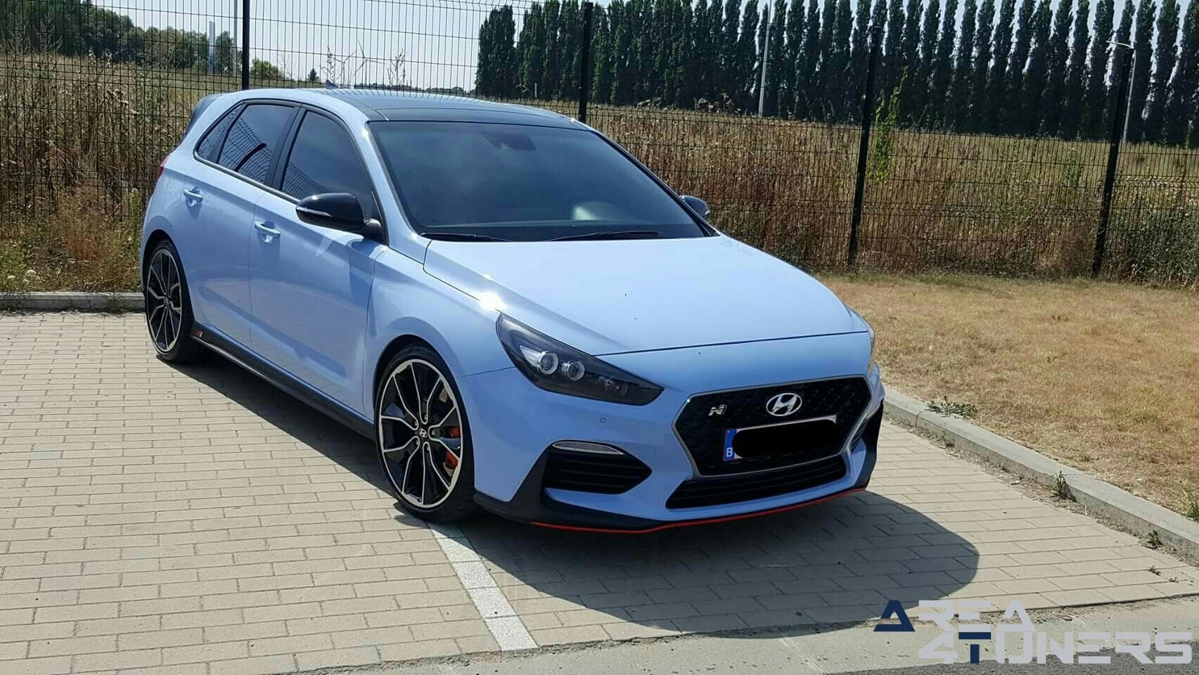 Asw Tuning Day 2018
Imagen del reportaje de la revista Tuning Area4tuners.es, de la concentración de coches Tuning del año 2018 en Mouscron Bélgica