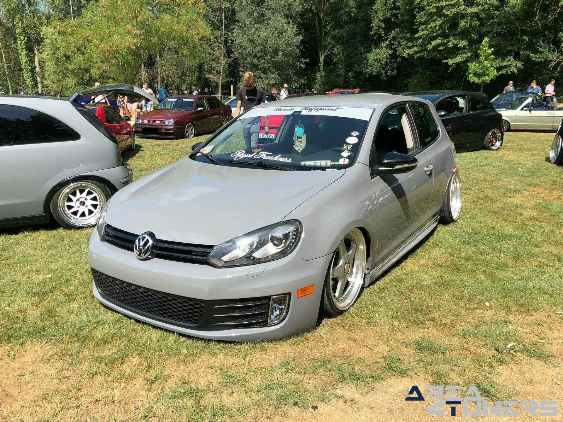 Risenation 2018
Imagen del reportaje de la revista Tuning Area4tuners.es, de la concentración de coches Tuning del año 2018 en Brabant Bélgica